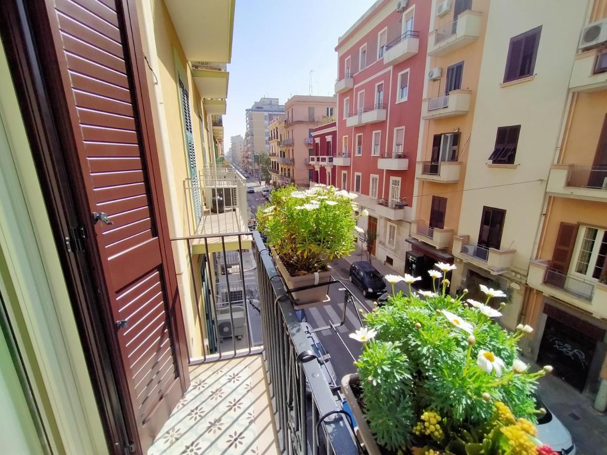 Sonnino Suite Jacuzzi Apartment Bari Exterior foto